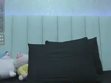 Celeste_dalton  live sex cam