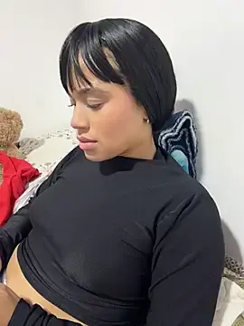GoddessBrunette  live sex cam
