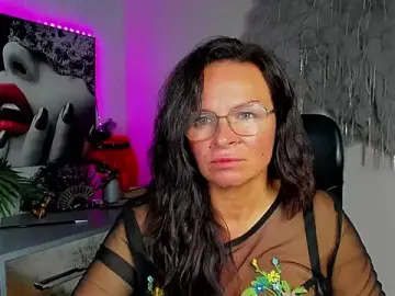 HelenLuxx  live sex cam