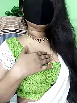 Idhika-Paul  live sex cam