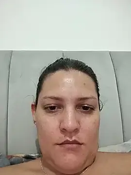 Mia_Hampton  live sex cam