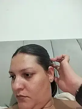 Mia_Hampton  live sex cam