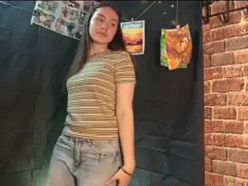 NakishaEnz  live sex cam
