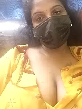 Poojaa-rani  live sex cam