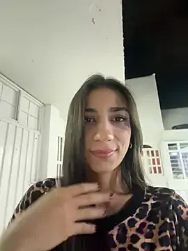Carolina_1111  live sex cam