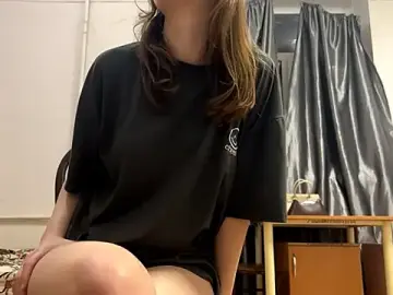 VickieKush  live sex cam