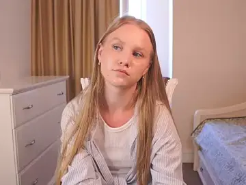 FlossieTeoh  live sex cam