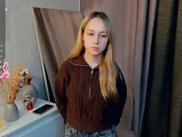 MayaBriant  live sex cam