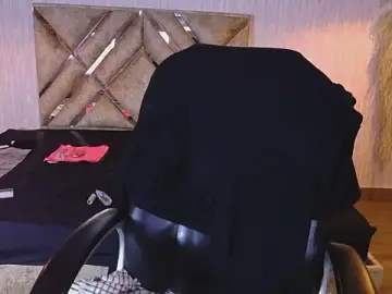 Alanis_22  live sex cam