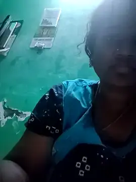 Dhararni  live sex cam