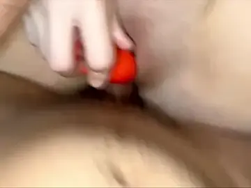 Larigabz  live sex cam
