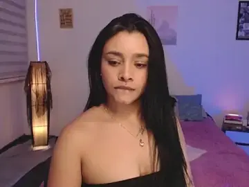 AriTrueLove  live sex cam
