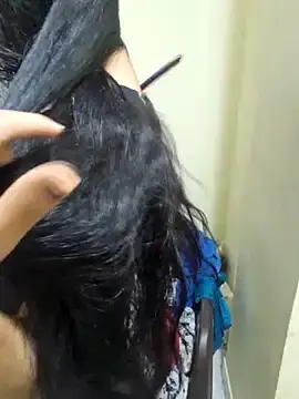 Cute_Kavya7  live sex cam