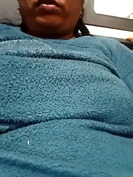 Desi_Biwi  live sex cam