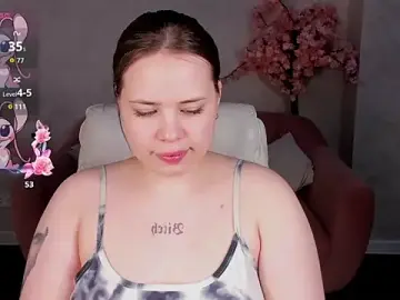 EricaElliott  live sex cam