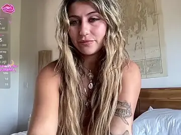 GoddessDove  live sex cam