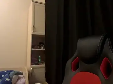 HatedClose  live sex cam