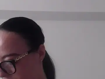 IzabelllNoir  live sex cam