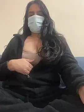 Ruchika450  live sex cam