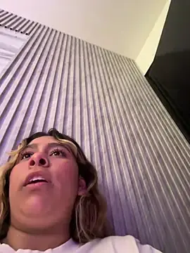Sophie19__  live sex cam