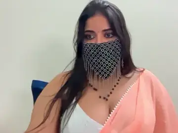Tamil_Silky  live sex cam