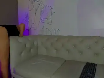 Emma_noir_  live sex cam