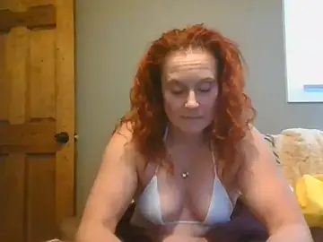 Fitflamedragan  live sex cam