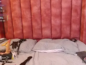 Hilaryythompson  live sex cam