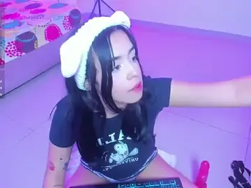 Kitty_violet11  live sex cam