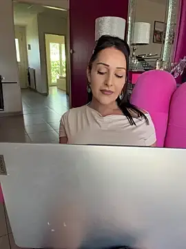 Latinaesp  live sex cam