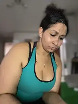 Carola-Ross  live sex cam