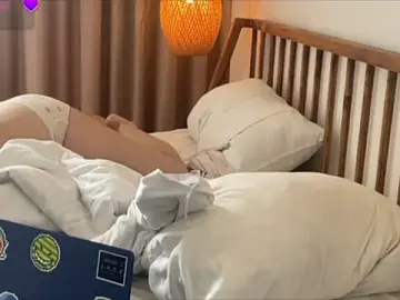 JacyWinslat  live sex cam