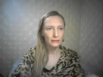 LunaBelle8  live sex cam