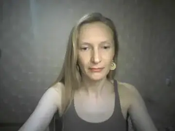 LunaBelle8  live sex cam