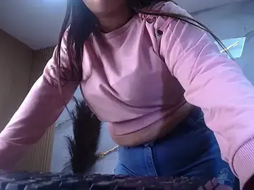 Lunafemme_tf  live sex cam