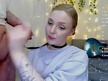 Skysoft  live sex cam