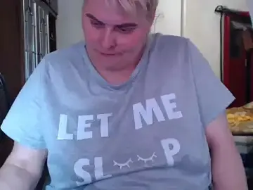 Ameliabusty  live sex cam