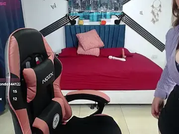 Betty_Boobsks  live sex cam