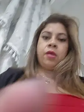 Laura-Hernandez  live sex cam