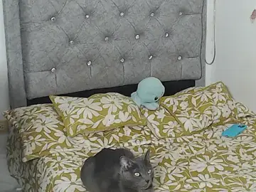 Liza_Thurner  live sex cam