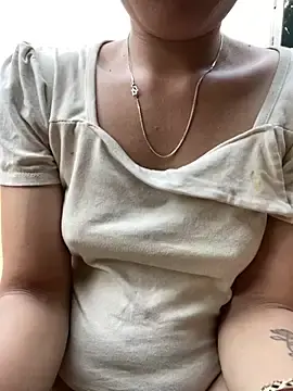 Meo_meo-  live sex cam