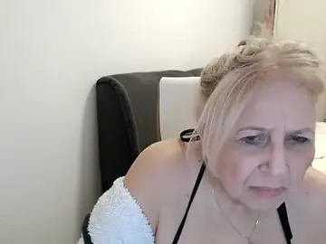 SusiLifeXXX  live sex cam