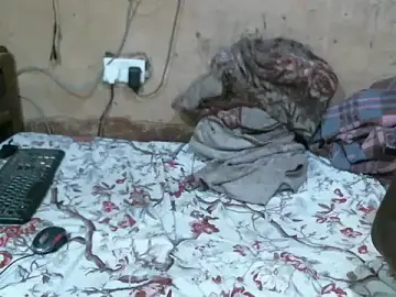 Cute_naimah  live sex cam