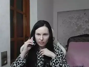 Viktoria11x  live sex cam