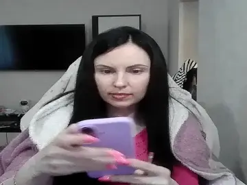 Viktoria11x  live sex cam