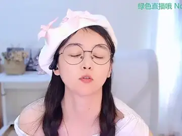 Coco-Sweetie  live sex cam