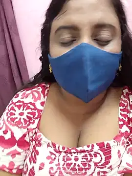 Tami-sonia  live sex cam