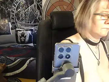 TittenMichelle  live sex cam