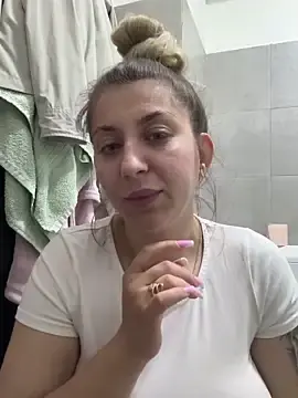 Dalia0710  live sex cam