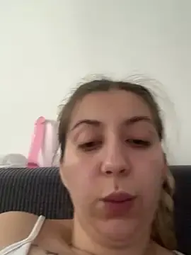 Dalia0710  live sex cam